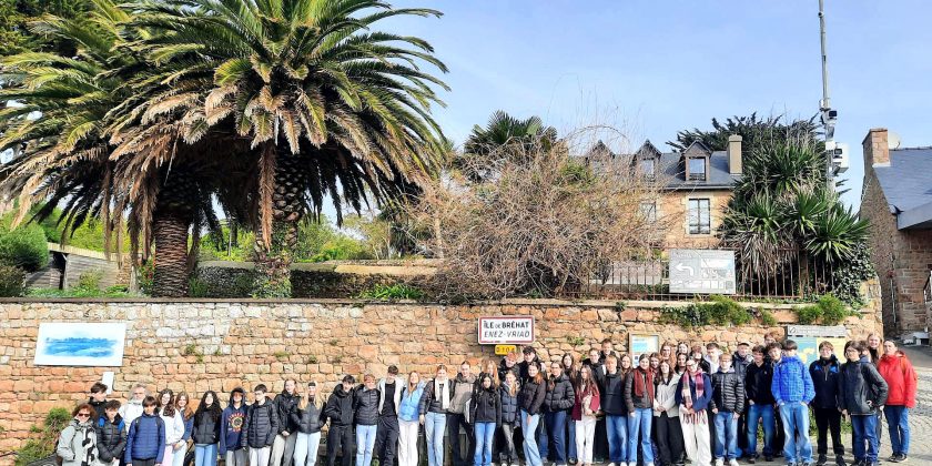 <p style="display:block;"><strong>&bull;</strong> Austausch mit dem Collège Coppens Teil 2</p>