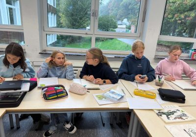 <p style="display:block;"><strong>•</strong> Start für den Kulturkompass</p>