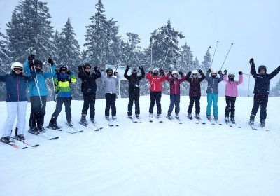 <p style="display:block;"><strong>•</strong> Skiwoche in Oberstdorf</p>